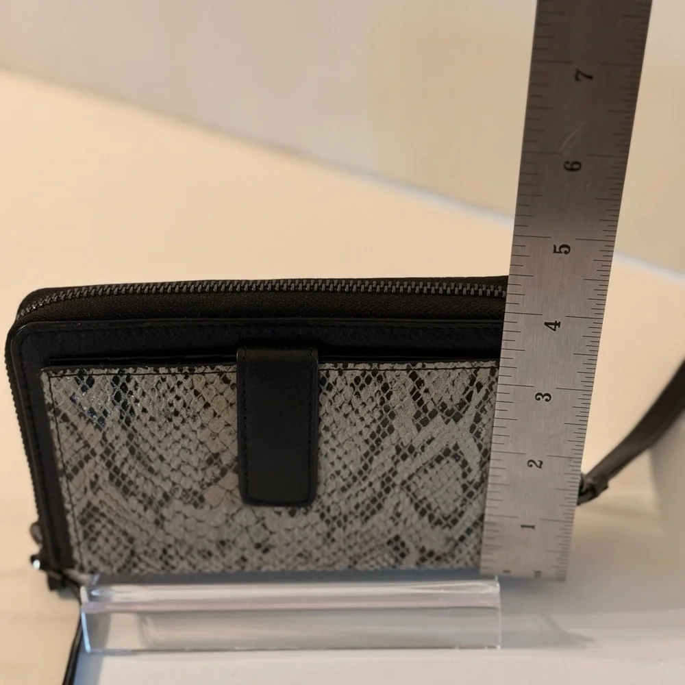 Rachel Roy Snake Print Zip Around Wristlet Wallet Black Faux Leather